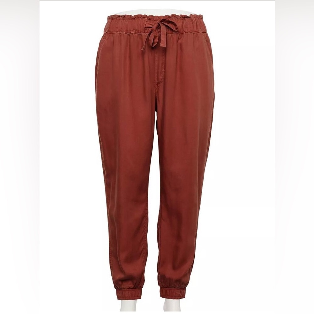 SO women’s burgundy paperbag joggers high rise